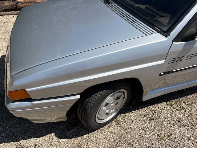 Citroen bx 1.9 gti oldtimer - afbeelding 62 van  64