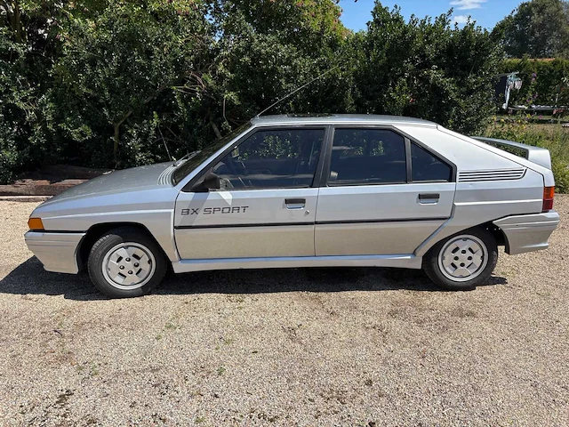 Citroen bx 1.9 gti oldtimer - afbeelding 12 van  66