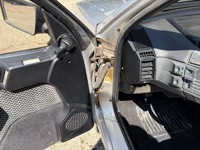 Citroen bx 1.9 gti oldtimer - afbeelding 30 van  66