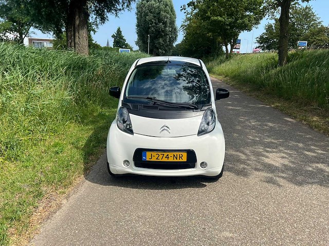 Citroen c-zero 4-persoons 16 kwh automaat, j-274-nr - afbeelding 1 van  1