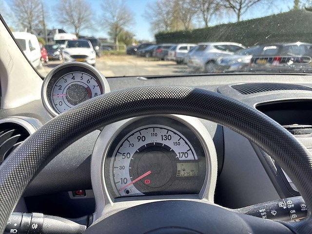 Citroën c1 1.0-12v ambiance | 69-rs-fn - afbeelding 11 van  12