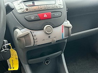 Citroen c1 1.0-12v ambiance personenauto - afbeelding 14 van  28