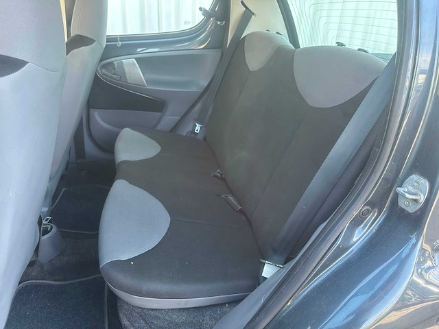 Citroen c1 1.0-12v séduction , 74-jhj-1 - afbeelding 9 van  12