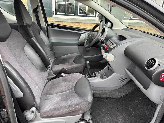 Citroen c1 1.0-12v sport cool ambiance 51-grb-3 - afbeelding 7 van  11