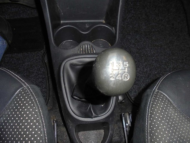 Citroen c1 1.0 exclusive , 7-kpz-58 - afbeelding 13 van  13