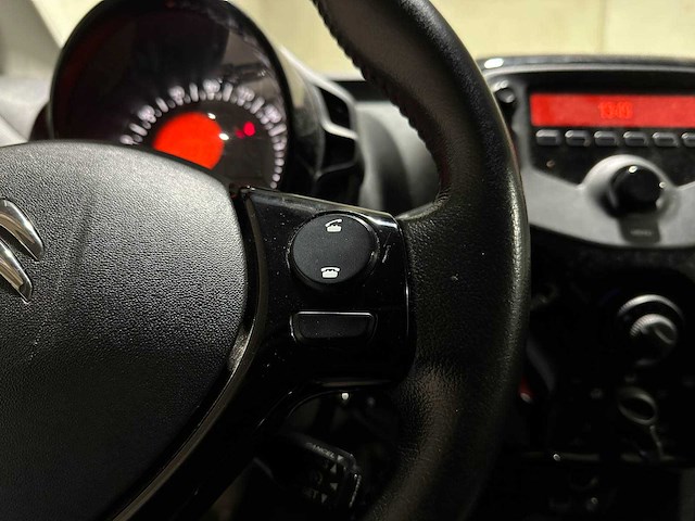 Citroen c1 1.0 vti feel 72pk 2020 (origineel-nl + 1e eigenaar), h-148-bx - afbeelding 16 van  42