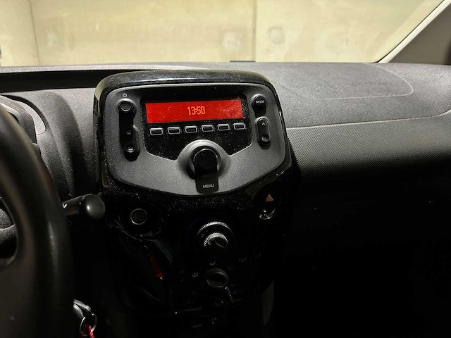 Citroen c1 1.0 vti feel 72pk 2020 (origineel-nl + 1e eigenaar), h-148-bx - afbeelding 22 van  42