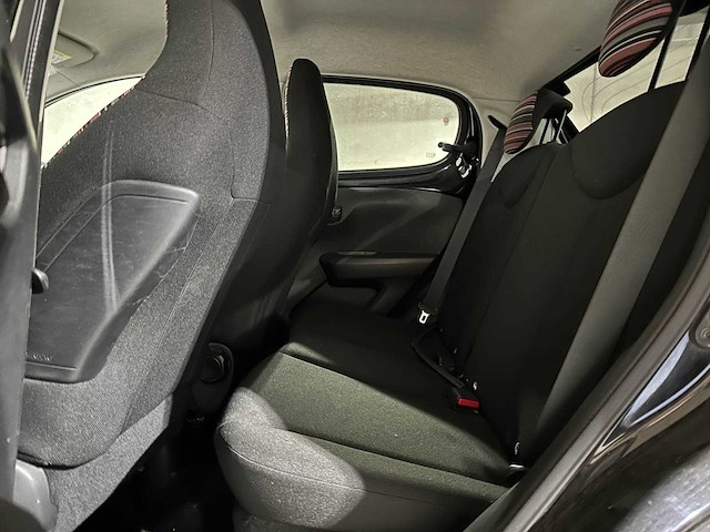 Citroen c1 1.0 vti feel 72pk 2020 (origineel-nl + 1e eigenaar), h-148-bx - afbeelding 28 van  42