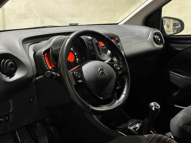 Citroen c1 1.0 vti feel 72pk 2020 (origineel-nl + 1e eigenaar), h-148-bx - afbeelding 13 van  43
