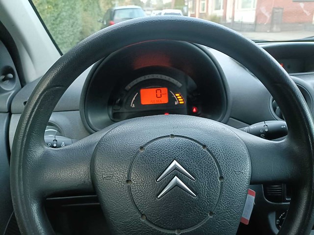 Citroen c2 1.1i séduction, 17-pl-tl - afbeelding 14 van  17