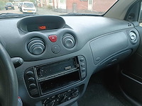 Citroen c2 1.1i séduction, 17-pl-tl - afbeelding 15 van  17