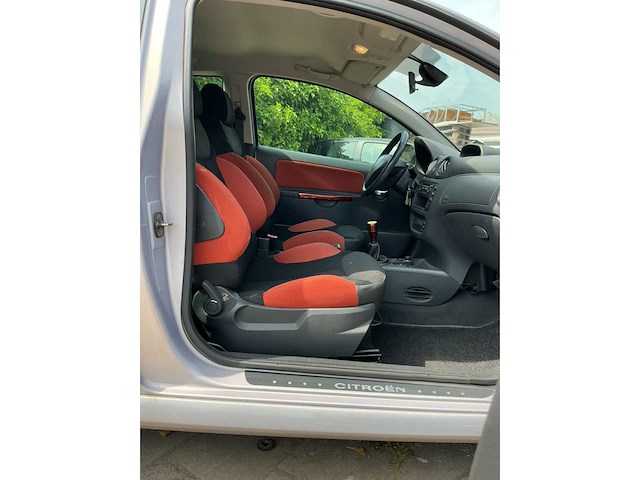Citroen c2 1.4i vtr 03-rg-jt - afbeelding 10 van  11