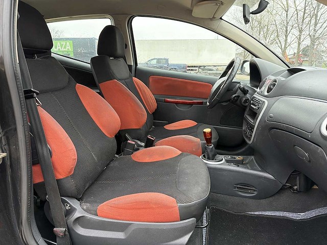 Citroen c2 1.4i vtr 2006 | 22-sp-px i - afbeelding 9 van  18