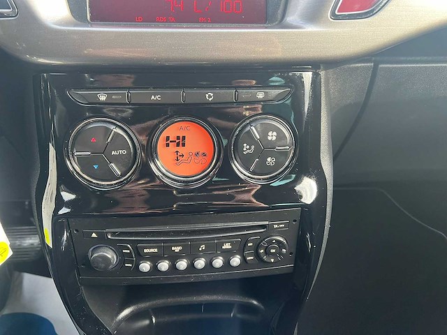 Citroen c3 -1.6 vti exclusive automaat, 68-lgk-1 - afbeelding 8 van  26