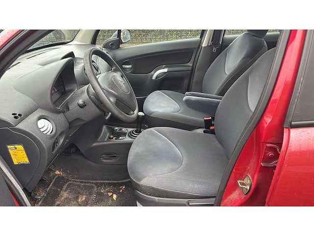 Citroen c3 1.1i différence 2004 | 99-np-pf - afbeelding 5 van  10