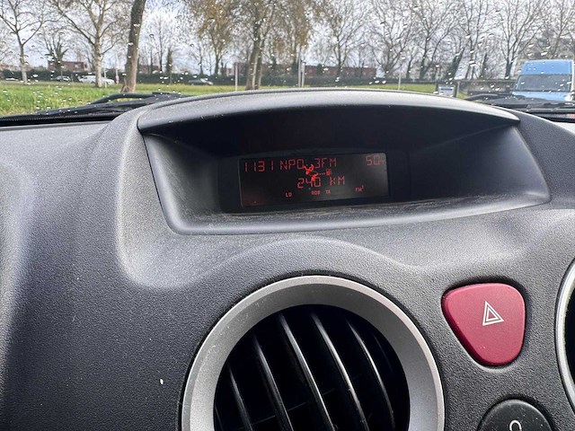 Citroen c3 1.1i image, 26-gbb-4 - afbeelding 1 van  9