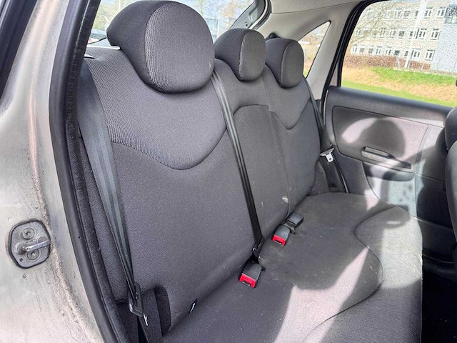 Citroen c3 1.1i image, 26-gbb-4 - afbeelding 7 van  9