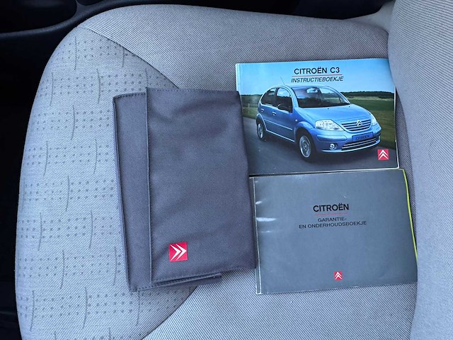 Citroen c3 1.1i ligne prestige, 72-rj-jf - afbeelding 11 van  12