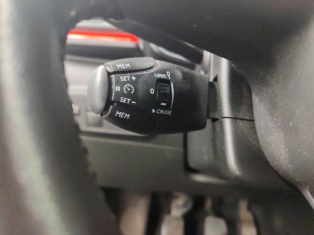 Citroen c3 1.2 puretech shine; j-508-sn - afbeelding 2 van  18