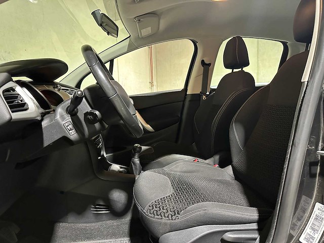 Citroen c3 1.4 dynamique 73pk 2011, 68-pbx-6 - afbeelding 20 van  37