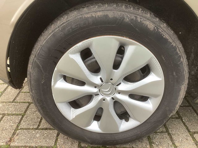 Citroen c3 1.4 vti dynamique personenauto - afbeelding 13 van  15