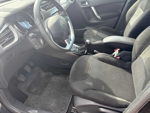 Citroen c3 1.4 vti exclusive, 6-znz-57 - afbeelding 25 van  31