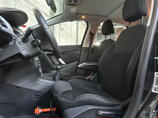 Citroen c3 1.4 vti ligne business (origineel-nl) 95pk 2010, 95-lvv-1 - afbeelding 18 van  36