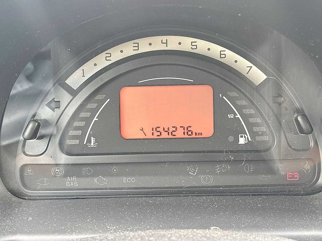Citroen c3 1.4i différence 2004 | 45-pr-pv - afbeelding 2 van  11
