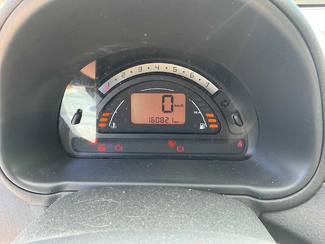 Citroen c3 1.4i différence 72-pn-vx - afbeelding 4 van  4
