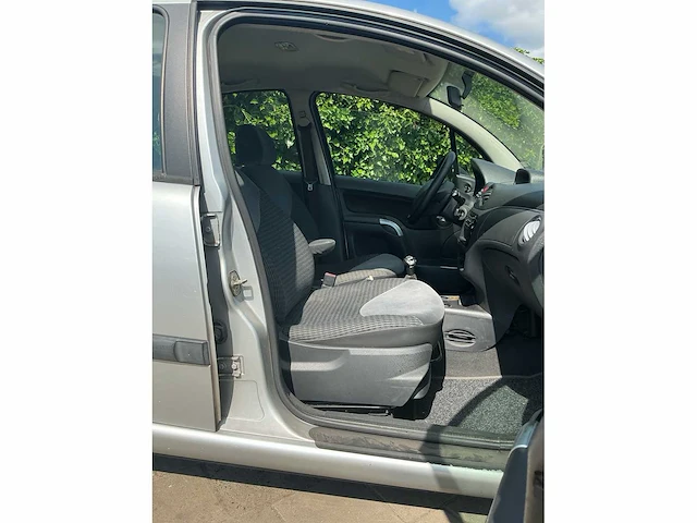 Citroen c3 1.4i différence 72-pn-vx - afbeelding 2 van  23