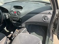 Citroen c3 1.4i différence 72-pn-vx - afbeelding 3 van  23