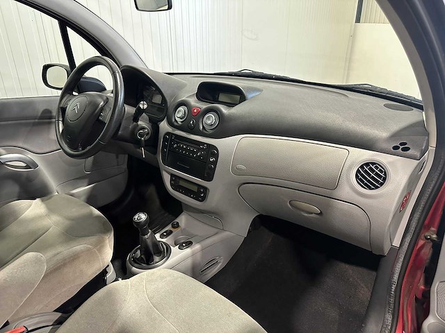 Citroen c3 1.4i exclusive 78-rf-lh - afbeelding 3 van  22