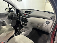 Citroen c3 1.4i exclusive 78-rf-lh - afbeelding 3 van  22