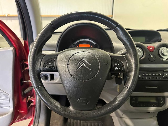 Citroen c3 1.4i exclusive 78-rf-lh - afbeelding 5 van  22