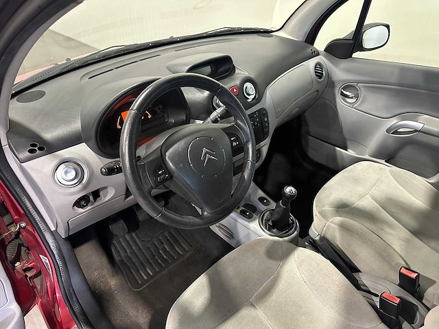 Citroen c3 1.4i exclusive 78-rf-lh - afbeelding 22 van  22