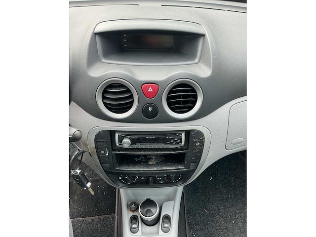 Citroen c3 83-xf-xf - afbeelding 5 van  9