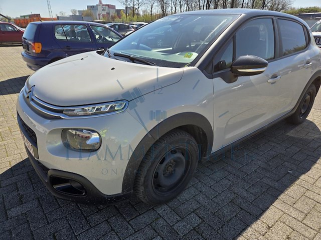 Citroen c3 c3 1.2i puretech highlight s&s (eu6.2) 83, 2020 - afbeelding 1 van  36