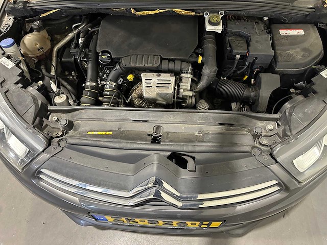 Citroen c4 1.2 puret. shine zk-826-h - afbeelding 13 van  21