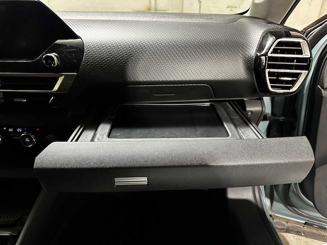Citroen c4 1.2 puretech shine 131pk 2021, t-016-bx - afbeelding 34 van  44