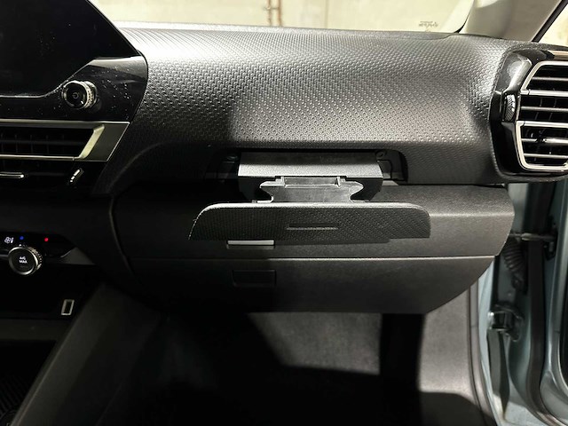 Citroen c4 1.2 puretech shine 131pk 2021, t-016-bx - afbeelding 35 van  44
