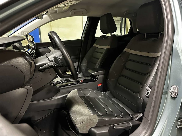 Citroen c4 1.2 puretech shine 131pk 2021, t-016-bx - afbeelding 16 van  45