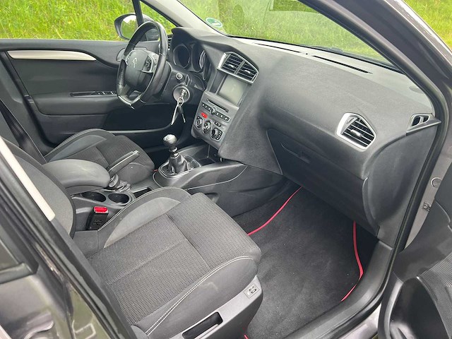 Citroen c4 1.2 puret.feel coll. , jt-336-t - afbeelding 18 van  26