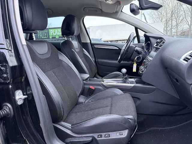 Citroen c4 1.6 vti exclusive 2011 | gn-326-r - afbeelding 2 van  33