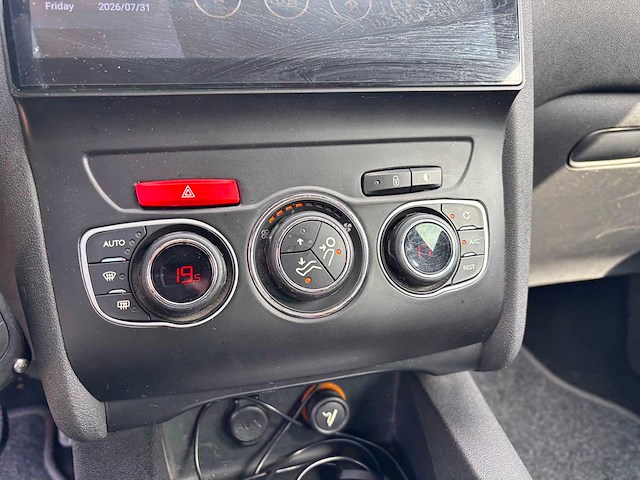 Citroen c4 1.6 vti ligne business, 1-kxp-86 - afbeelding 9 van  27