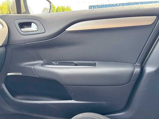 Citroen c4 1.6 vti ligne business, 1-kxp-86 - afbeelding 10 van  27