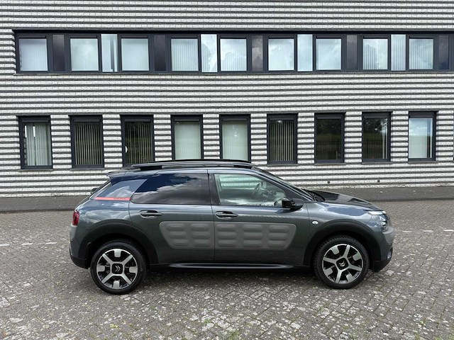 Citroen c4 cactus 1.2 e vti shine, 2-xsr-92 - afbeelding 1 van  1