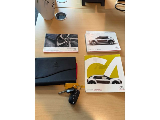 Citroen c4 cactus 1.2 e vti shine, 2-xsr-92 - afbeelding 14 van  21