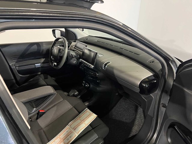 Citroen c4 cactus 1.2 e-vti shine, 9-xdg-83 - afbeelding 17 van  17