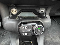 Citroen c4 cactus 1.2 e-vti shine automaat 1-xdh-03 - afbeelding 20 van  27
