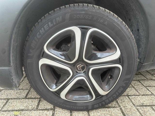Citroen c4 cactus 1.2 puretech business* j-979-nh - afbeelding 13 van  17